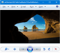 windows photo viewer thumbnail image